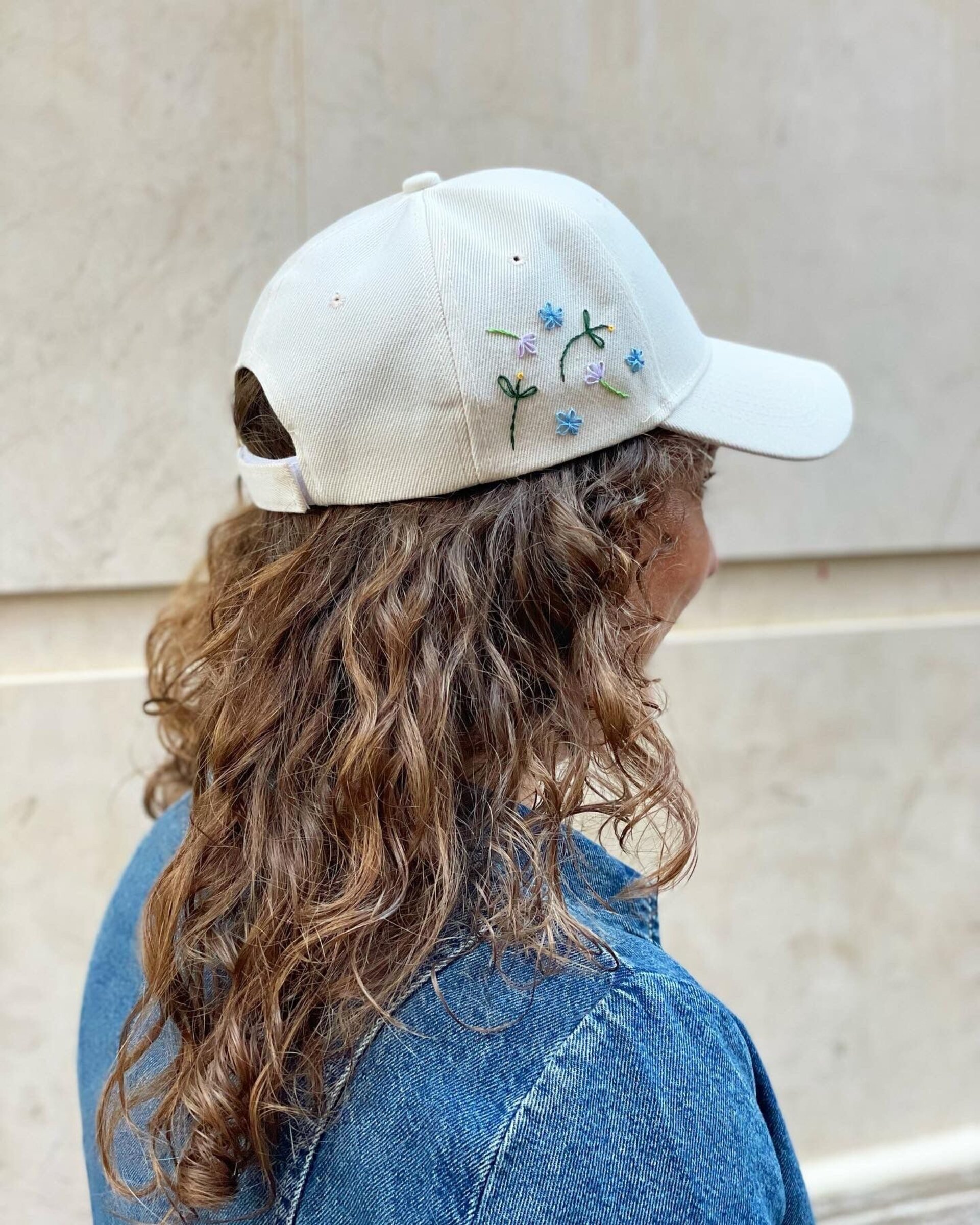 Gorra Modelo Jardín - Bordada a mano - 2